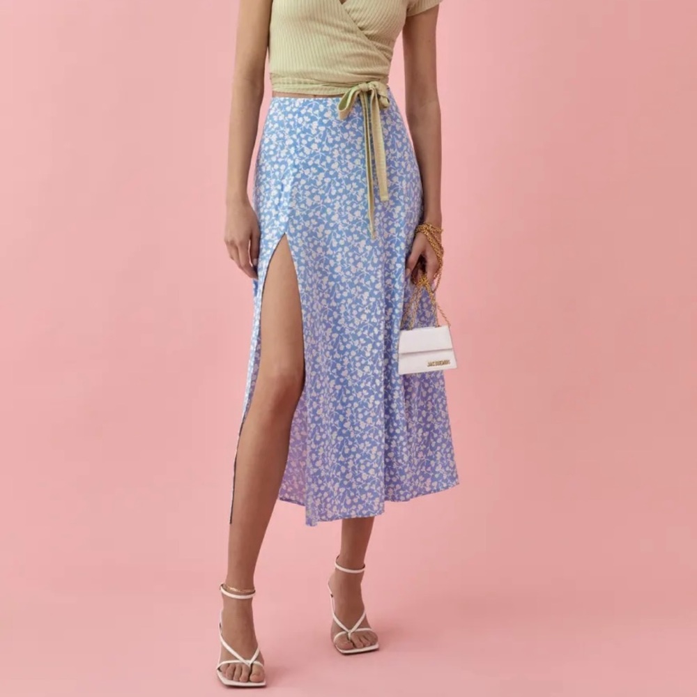 Reformation Sz 10 Zoe midi Skirt blue floral